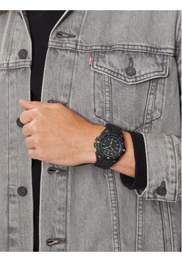 Nautica Zegarek NAPCNS404 Czarny. Kolor: czarny