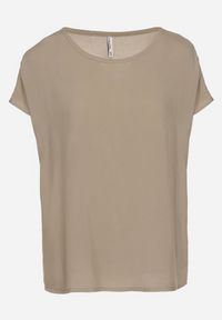 Born2be - Ciemnobeżowa Bluzka z Wiskozy o Kroju Oversize Liruvia. Okazja: na co dzień. Kolor: beżowy. Materiał: wiskoza. Styl: casual #5