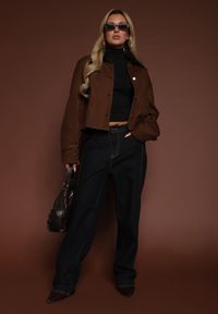 Renee - Brązowa Kurtka Koszulowa z Bawełny Azrea. Okazja: na co dzień. Kolor: brązowy. Materiał: bawełna. Styl: casual, elegancki