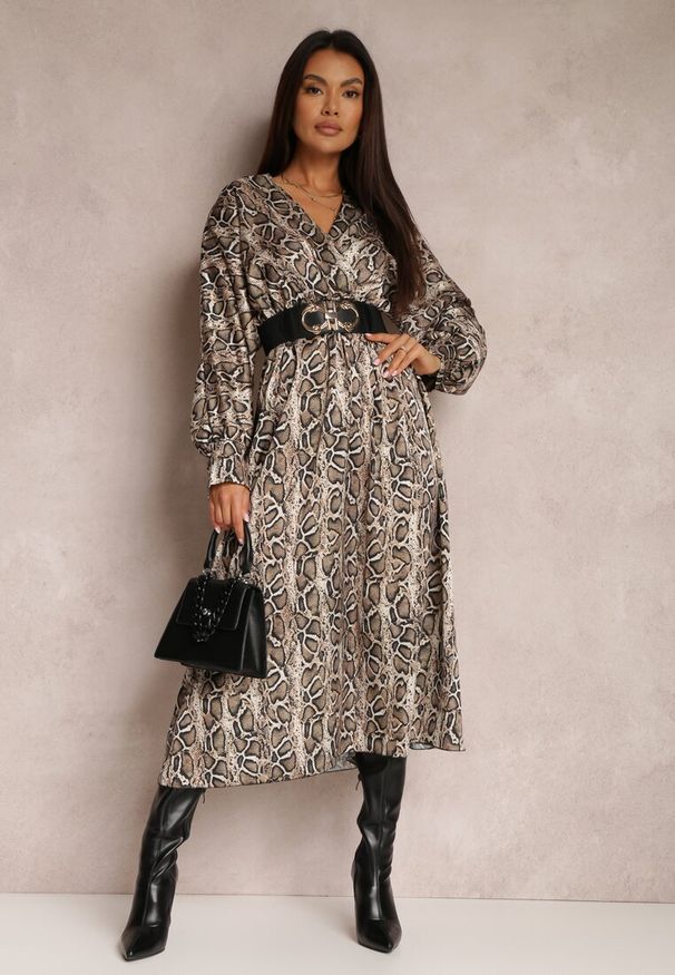 Renee - Jasnobeżowa Sukienka w Panterkę z Kopertowym Dekoltem Balme. Okazja: na co dzień. Typ kołnierza: dekolt w serek. Kolor: beżowy. Wzór: motyw zwierzęcy. Typ sukienki: kopertowe. Styl: casual, elegancki