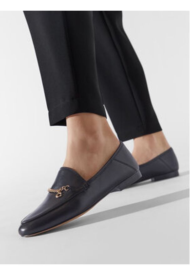 Coach Loafersy Hanna Loafer CB989 Czarny. Kolor: czarny. Materiał: skóra