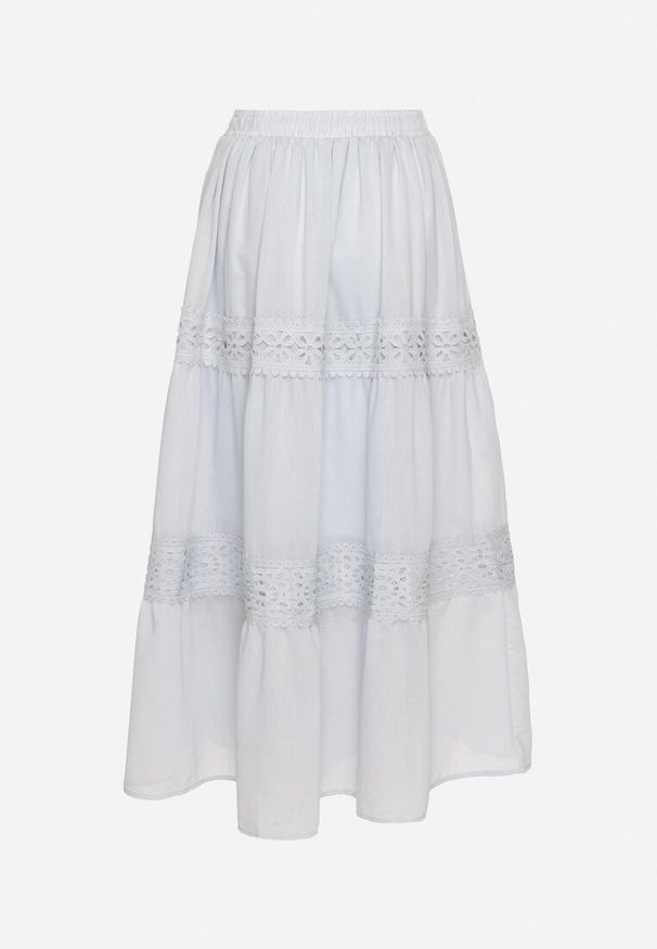 Born2be - Jasnoniebieska Spódnica z Wiskozą o Rozkloszowanym Kroju z Koronkowym Zdobieniem Banilea. Okazja: na co dzień. Kolor: niebieski. Materiał: wiskoza, koronka. Wzór: aplikacja. Styl: casual, elegancki, klasyczny