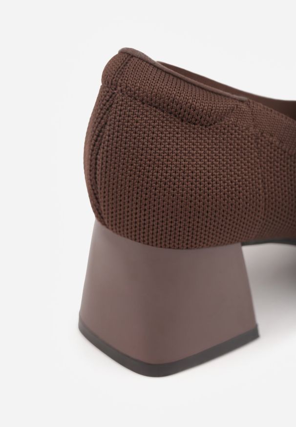 Renee - Brązowe Czółenka VICES na Niskim Obcasie z Elastycznej Dzianiny z Amortyzującą Wkładką Zaehira. Nosek buta: szpiczasty. Kolor: brązowy. Materiał: dzianina. Szerokość cholewki: normalna. Obcas: na obcasie. Wysokość obcasa: niski