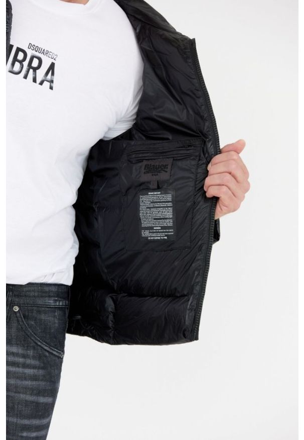 Blauer USA - BLAUER Czarna puchowa kurtka Enrique z goglami. Kolor: czarny. Materiał: puch