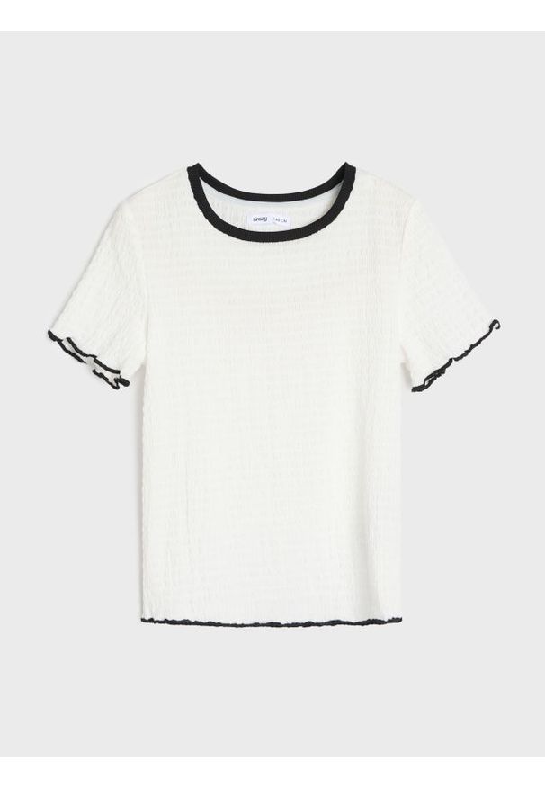 Sinsay - Koszulka z kontrastową lamówką - kremowy. Kolor: kremowy