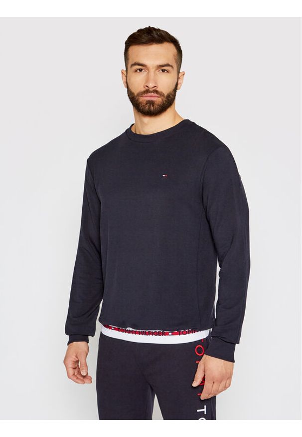 TOMMY HILFIGER - Tommy Hilfiger Bluza Track Top UM0UM01928 Granatowy Regular Fit. Kolor: niebieski