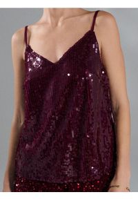 Sinsay - Elegancki top z połyskującymi aplikacjami - bordowy. Kolor: czerwony. Wzór: aplikacja. Styl: elegancki #1