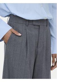 only - ONLY Spodnie materiałowe Jackie 15364312 Szary Wide Leg. Kolor: szary. Materiał: syntetyk #2
