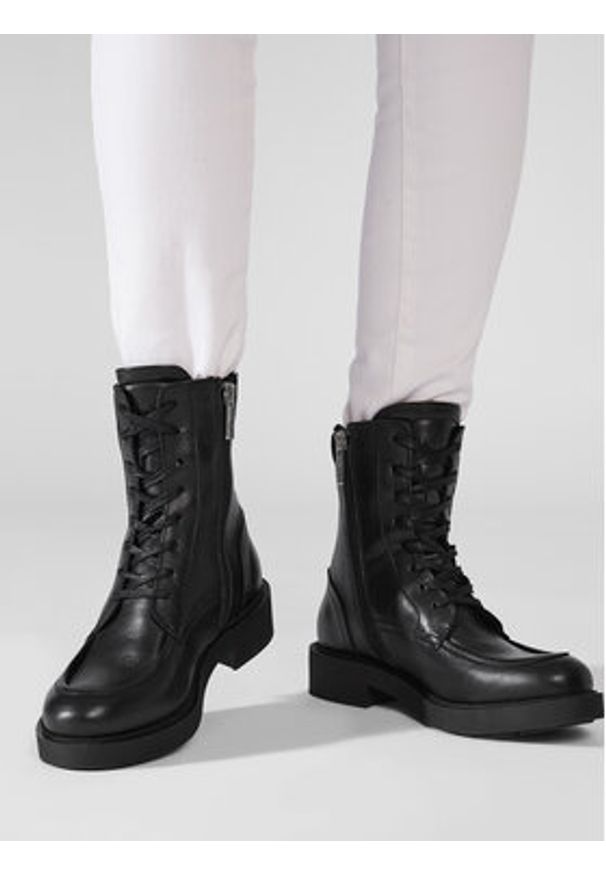 Simple Trzewiki SL-50-02-000099 Czarny. Kolor: czarny. Materiał: skóra