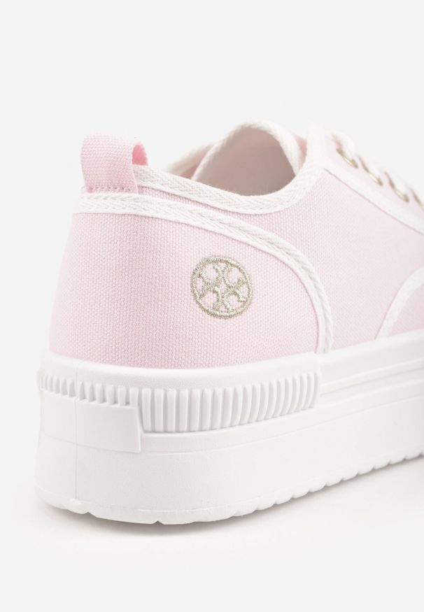 Born2be - Różowe Trampki na Grubej Podeszwie Ozdobione Metaliczną Aplikacją Efadelis. Okazja: na co dzień. Kolor: różowy. Materiał: jeans. Wzór: aplikacja. Styl: casual