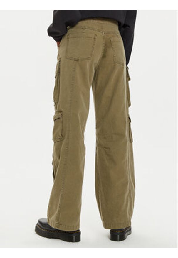 Alpha Industries Spodnie cargo 148022 Zielony Regular Fit. Kolor: zielony. Materiał: bawełna