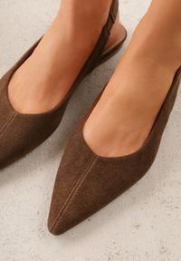 Renee - Brązowe Balerinki Typu Slingback Diarin. Nosek buta: otwarty. Kolor: brązowy. Materiał: zamsz, skóra. Sezon: lato. Obcas: na obcasie. Wysokość obcasa: niski #8