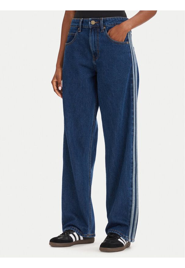 Adidas - adidas Jeansy adicolor Firebird KD1499 Niebieski Loose Fit. Kolor: niebieski