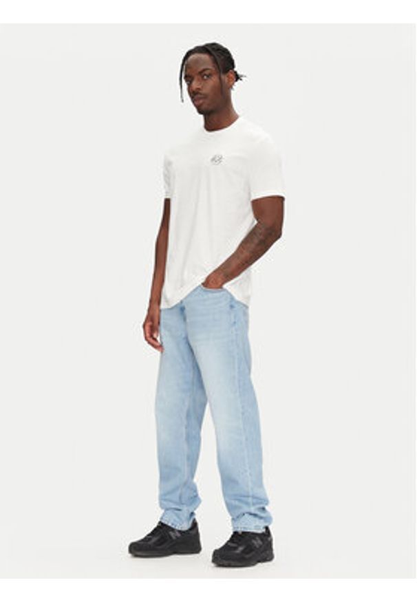 Armani Exchange T-Shirt XM000558 AF10358 U0009 Biały Regular Fit. Kolor: biały. Materiał: bawełna