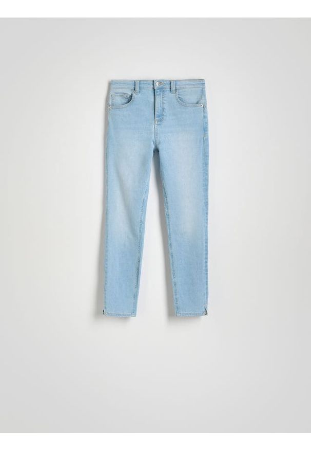 Reserved - Jeansy slim push up - niebieski. Stan: podwyższony. Kolor: niebieski