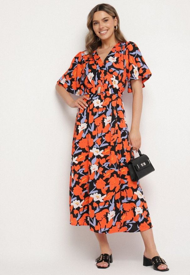 Born2be - Pomarańczowa Sukienka z Bawełną i Bufiastymi Rękawami w Kwiaty Lunedita. Okazja: na co dzień. Kolor: pomarańczowy. Materiał: bawełna. Wzór: kwiaty. Styl: elegancki, casual