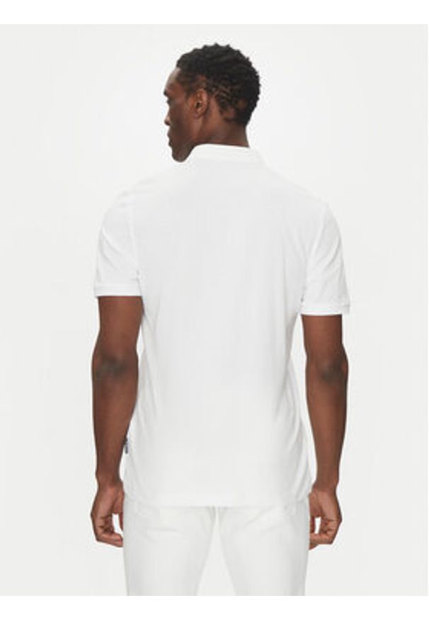 Hechter Paris T-Shirt 74006 100912 Biały Regular Fit. Kolor: biały. Materiał: bawełna