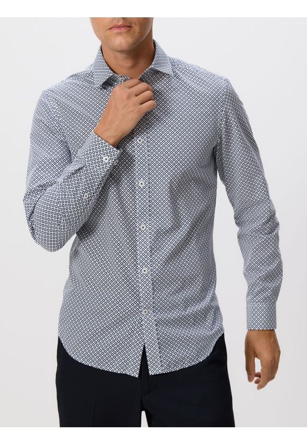 Reserved - Koszula slim z bawełny egipskiej - granatowy. Kolor: niebieski. Materiał: bawełna