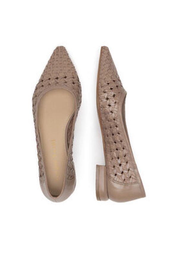 Sergio Bardi Baleriny WI40-F1101-01SB Beżowy. Kolor: beżowy. Materiał: skóra