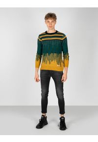 Takeshy Kurosawa Sweter "Degrade" | 83065 | Maglia Inserto Degrade | Mężczyzna | Żółty, Zielony. Okazja: na co dzień. Kolor: zielony, wielokolorowy, żółty. Materiał: wełna, wiskoza, akryl, poliamid. Wzór: aplikacja. Styl: casual #1