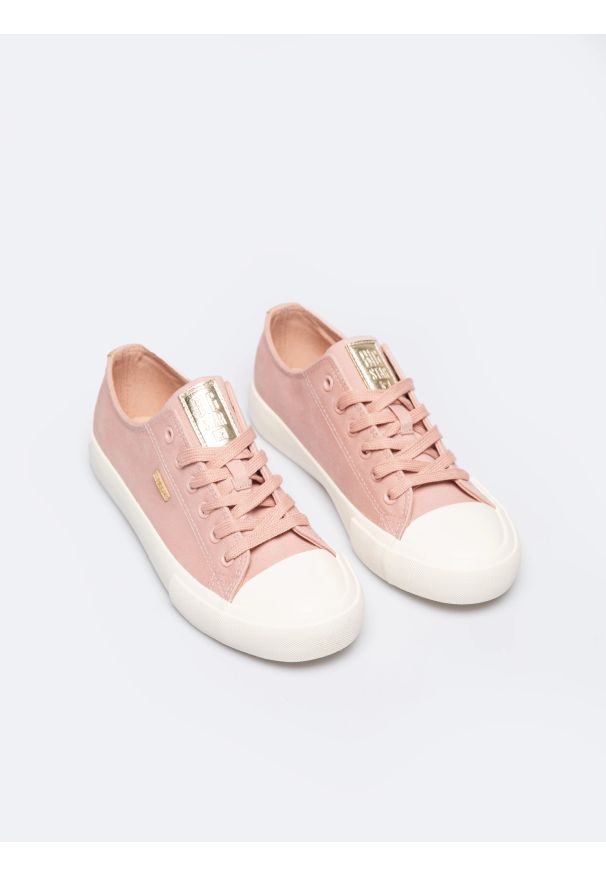 Big-Star - Trampki damskie niskie różowe RR274770 601. Okazja: na co dzień. Kolor: różowy. Materiał: materiał, guma. Szerokość cholewki: normalna. Styl: elegancki, casual