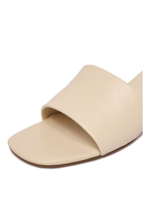 Gino Rossi - GINO ROSSI Klapki C-V2399L-1-1 Beżowy. Kolor: beżowy. Materiał: skóra