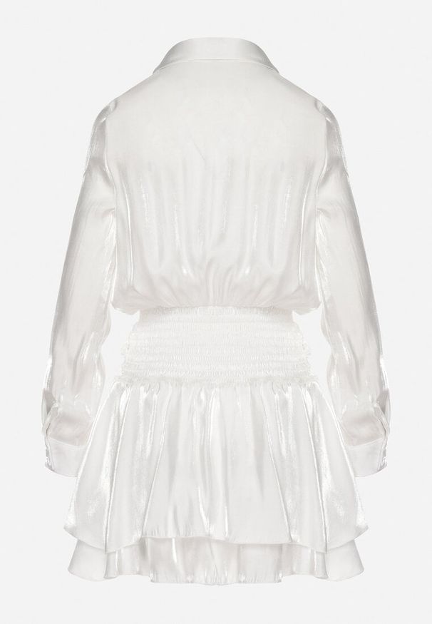 Born2be - Biała Sukienka z Wiskozy o Koszulowym Kroju z Falbankami Liova. Typ kołnierza: kołnierz z falbankami. Kolor: biały. Materiał: wiskoza. Typ sukienki: koszulowe