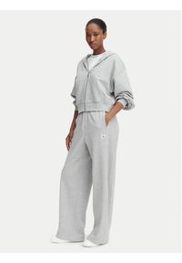 Calvin Klein Jeans Spodnie dresowe LV047C249G Szary jasny Regular Fit. Kolor: szary. Materiał: bawełna #4