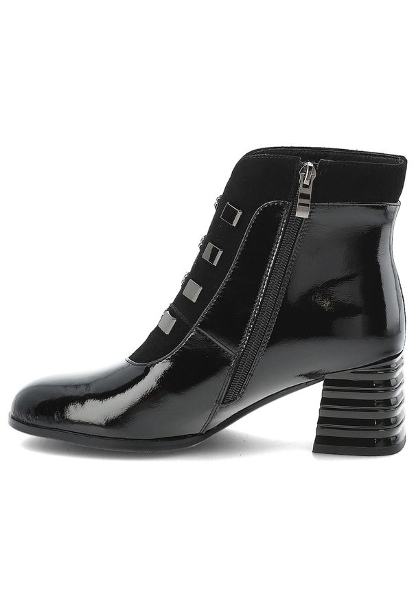 Czarne Botki S.Barski Modne Lakierowane Buty Damskie. Okazja: na co dzień. Zapięcie: pasek. Kolor: czarny. Materiał: lakier. Wzór: geometria, gładki. Obcas: na obcasie. Styl: casual, elegancki. Wysokość obcasa: średni