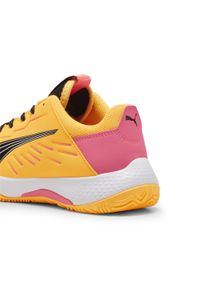 Puma - Młodzieżowe buty halowe Accelerate PUMA Sun Stream Sunset Glow Black Orange Pink. Kolor: czarny, różowy, pomarańczowy, żółty, wielokolorowy. Materiał: syntetyk, materiał. Sport: piłka ręczna, siatkówka