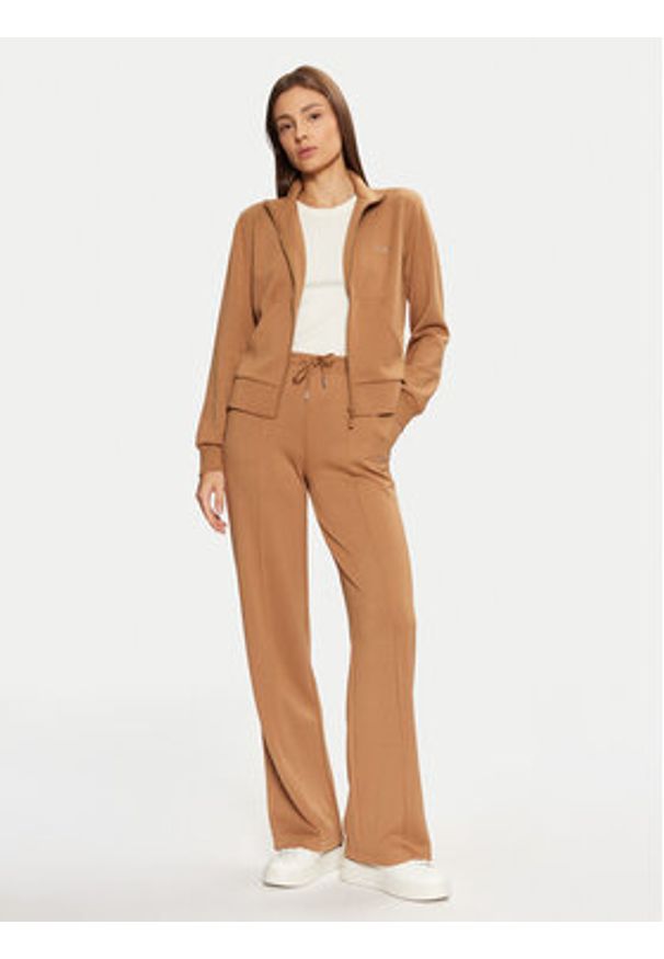 Guess Bluza V5RQ17 KCOB2 Brązowy Regular Fit. Kolor: brązowy. Materiał: syntetyk