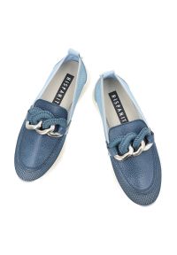 Półbuty damskie Hispanitas, ze skóry naturalnej z tekstylnymi wstawkami z siateczki i wsuwanym krojem, niebieskie, SHV264834 Sumatra-V26 Celeste Bole. Okazja: na co dzień. Kolor: niebieski. Materiał: skóra. Szerokość cholewki: normalna. Sezon: wiosna, lato. Styl: casual, elegancki, sportowy #6