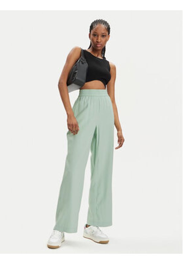Vero Moda Spodnie materiałowe Carmen 10278926 Zielony Wide Leg. Kolor: zielony. Materiał: wiskoza