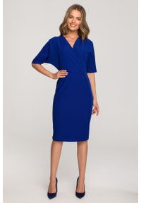 MOE - Elegancka sukienka z Kopertowym Dekoltem - Chabrowa. Kolor: niebieski. Materiał: poliester, elastan. Typ sukienki: kopertowe. Styl: elegancki #1