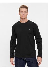 Calvin Klein Longsleeve K10K111847 Czarny Regular Fit. Kolor: czarny. Materiał: bawełna. Długość rękawa: długi rękaw