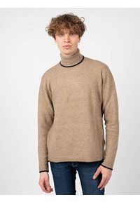 Pepe Jeans Sweter "Mario" | PM702254 | Mario | Mężczyzna | Beżowy. Okazja: na co dzień. Typ kołnierza: golf. Kolor: beżowy. Materiał: akryl, elastan, wełna, poliester, poliamid. Styl: casual