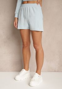Renee - Jasnoniebieski Komplet z Bawełny w Sportowym Stylu Bluza z Kapturem i Szorty Izurea. Kolor: niebieski. Materiał: bawełna