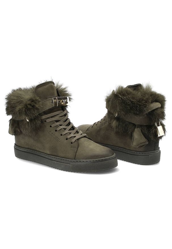 Zielone Sneakersy Carinii Wygodne Buty Damskie. Zapięcie: klamry. Kolor: zielony. Materiał: guma, zamsz, futro. Szerokość cholewki: normalna. Wzór: aplikacja
