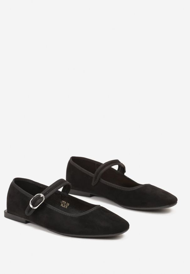 Born2be - Czarne Balerinki z Kwadratowym Noskiem i Zapięciem na Sprzączkę Lavitera. Zapięcie: sprzączka. Kolor: czarny. Styl: elegancki, retro