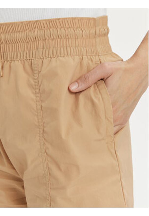 columbia - Columbia Szorty sportowe Boundless Trek™ Active Short 2073124 Beżowy Regular Fit. Kolor: beżowy. Materiał: syntetyk