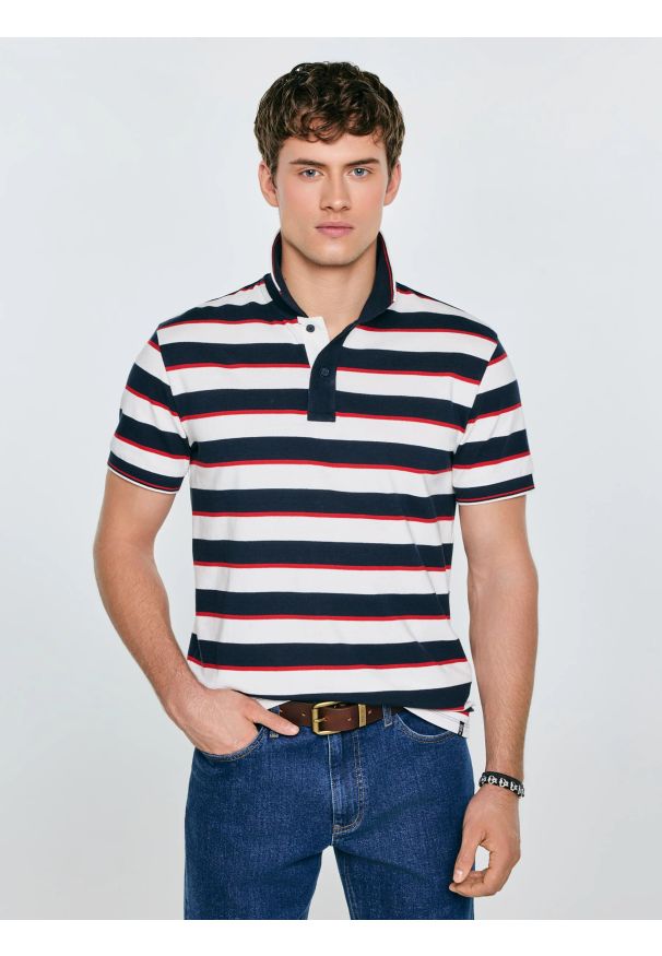 Big-Star - Koszulka męska polo w paski granatowo-biała Seulis 100. Okazja: na co dzień. Typ kołnierza: polo. Kolor: biały. Materiał: dzianina, żakard. Wzór: paski. Styl: casual, elegancki, sportowy, klasyczny