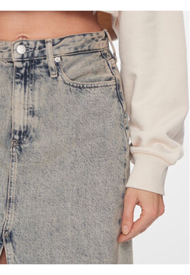 Calvin Klein Jeans Spódnica jeansowa Front Split Maxi Denim Skirt J20J222869 Niebieski Slim Fit. Kolor: niebieski. Materiał: bawełna