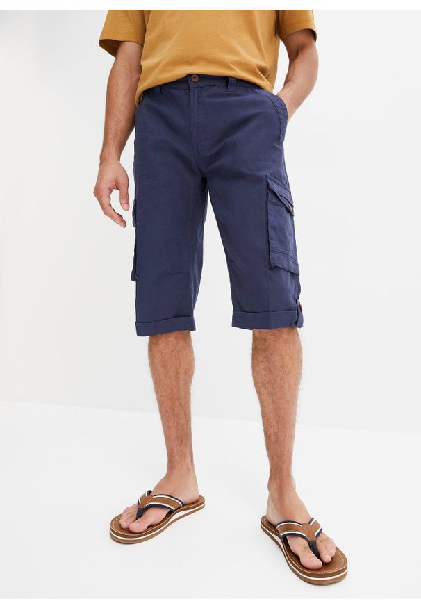 bonprix - Długie bermudy bojówki regular fit z mieszanki lekkiej tkaniny lnianej. Kolor: niebieski. Materiał: tkanina, len. Długość: długie