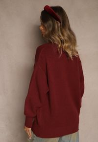 Renee - Bordowy Sweter z Kaszmirem i Trójkątnym Dekoltem Plenne. Kolor: czerwony. Materiał: kaszmir. Styl: klasyczny #5