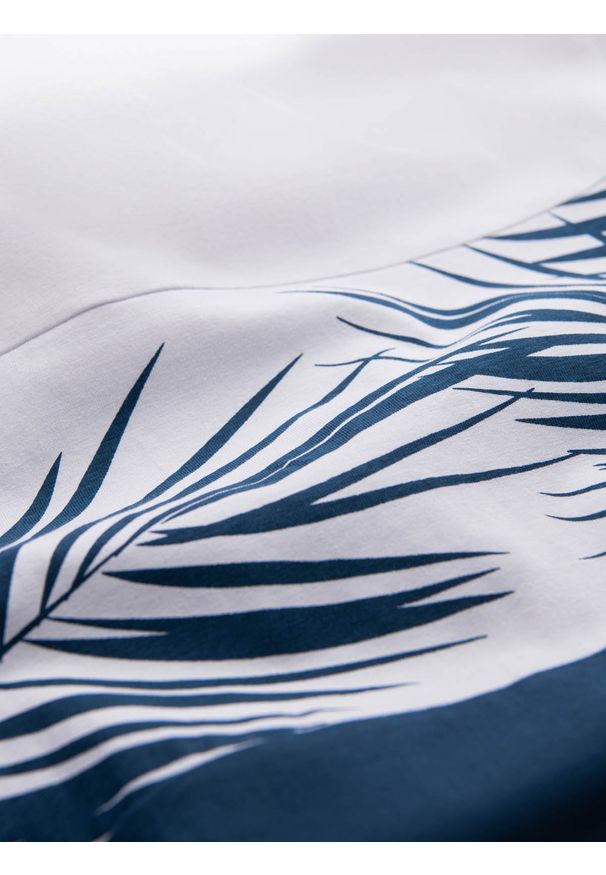 Ombre Clothing - T-shirt meski dwukolorowy z nadrukiem w liście palmy - ciemnoniebieski V1. Kolor: niebieski. Materiał: bawełna, jersey, dzianina. Wzór: nadruk. Sezon: lato. Styl: wakacyjny