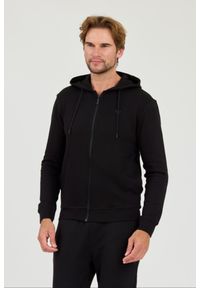 Guess - GUESS Czarna męska bluza z kapturem Hooded Sweatshirt, Rozmiar S. Typ kołnierza: kaptur. Kolor: czarny #5