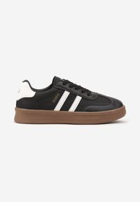 Born2be - Czarno-Białe Sneakersy w Stylu Tenisówek z Paskami na Boku Saliena. Okazja: na co dzień. Zapięcie: pasek. Kolor: czarny. Materiał: jeans, skóra
