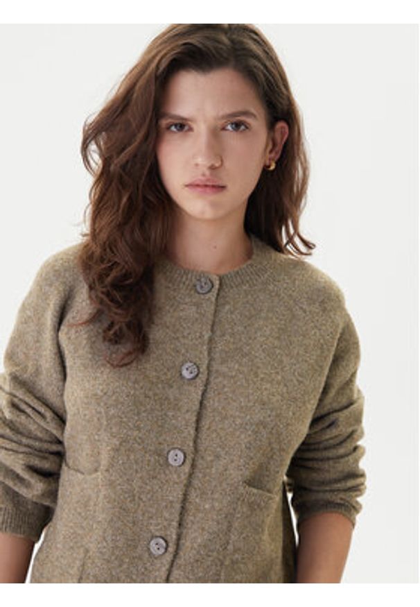 only - ONLY Kardigan Piemonte 15344118 Beżowy Regular Fit. Kolor: beżowy. Materiał: syntetyk