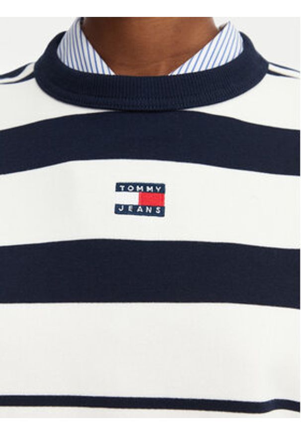 Tommy Jeans Bluza DW0DW22824 Granatowy Regular Fit. Kolor: niebieski. Materiał: bawełna