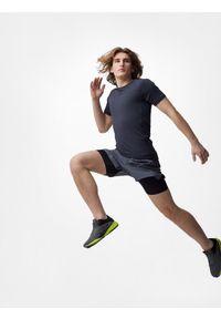 4f - Koszulka do biegania szybkoschnąca męska. Kolor: szary. Materiał: materiał, dzianina. Sport: fitness